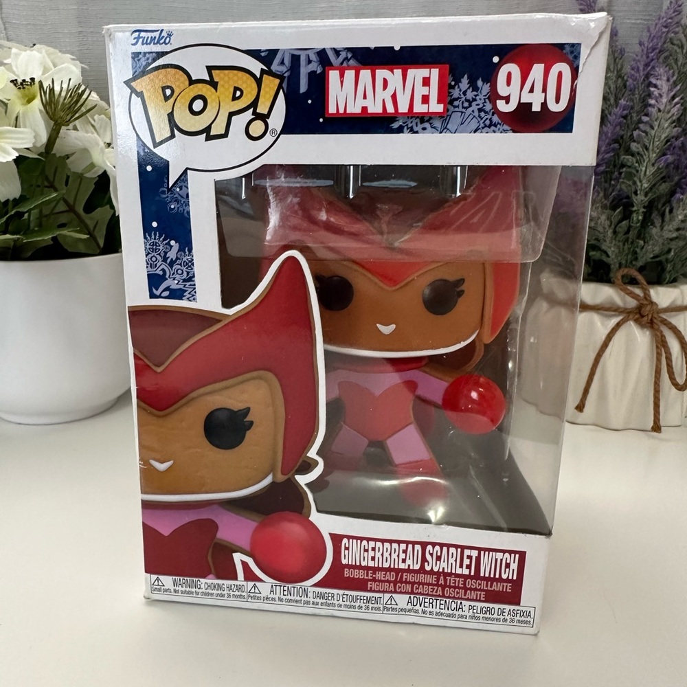 Funko Pop Gingerbread Scarlet Witch Figure - Marvel Studios